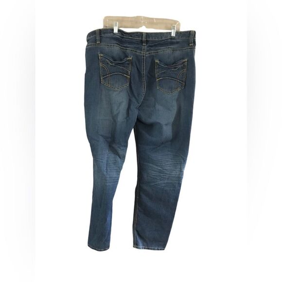 VIP Distressed Jeans Size 23/24 - Picture 7 of 9